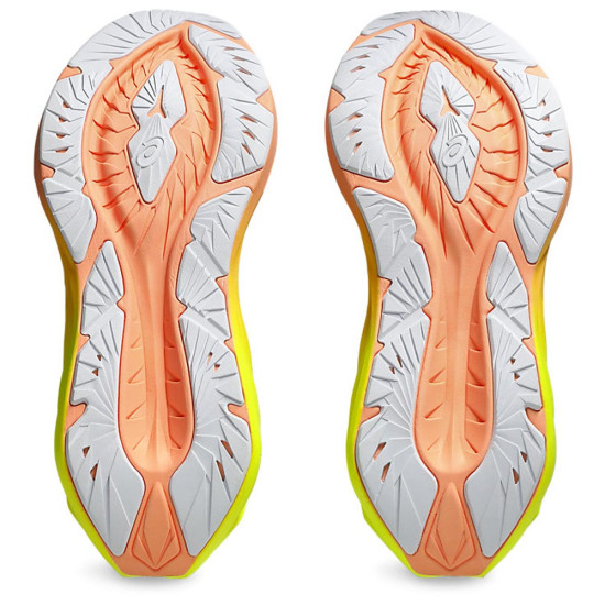 Asics Novablast 4 Paris Asics Novablast 4 Paris